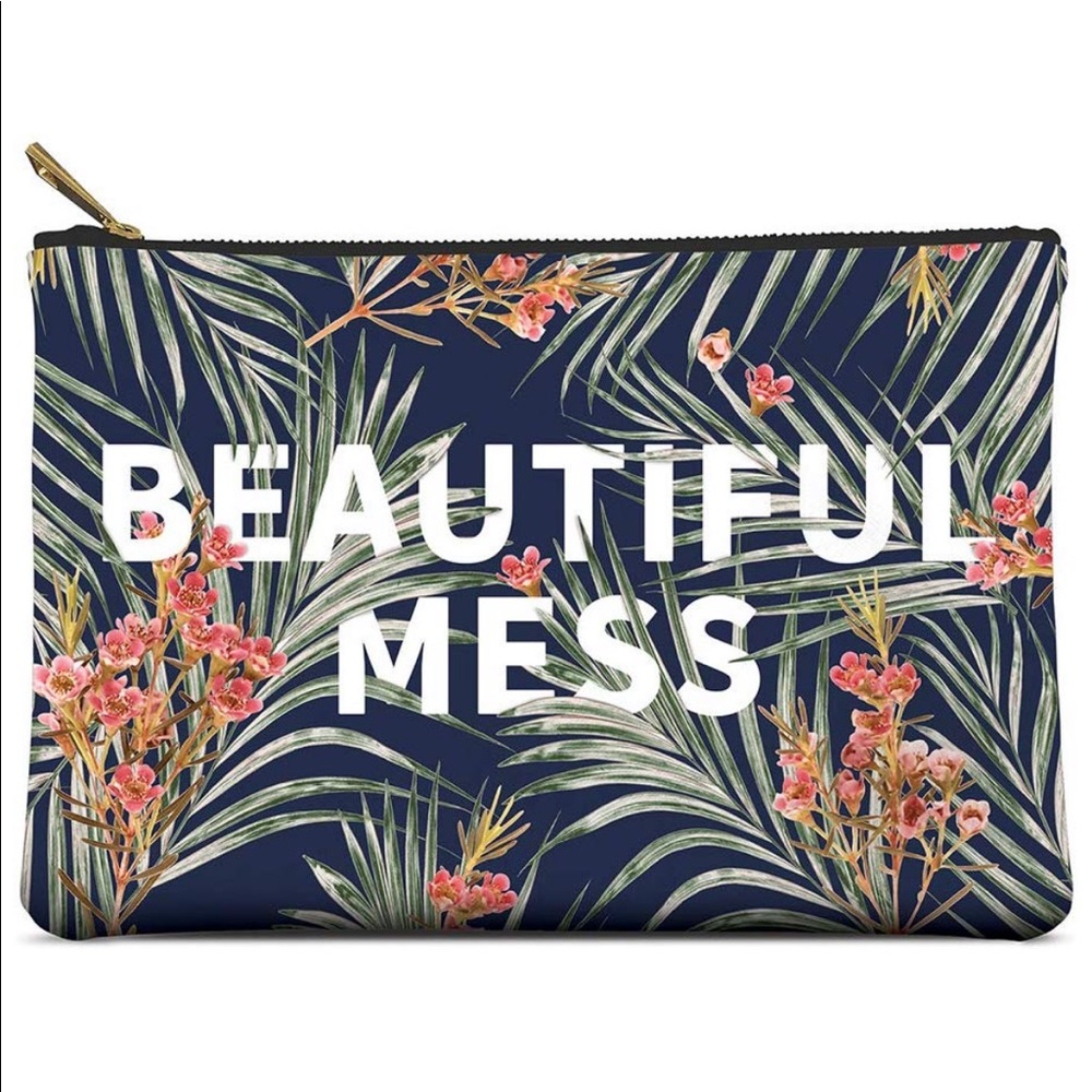 New Studio Oh “Beautiful Mess” Zippered Pouch 🌸